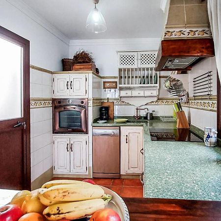 2 Bedroom Cozy Home In กราซาเลมา ภายนอก รูปภาพ