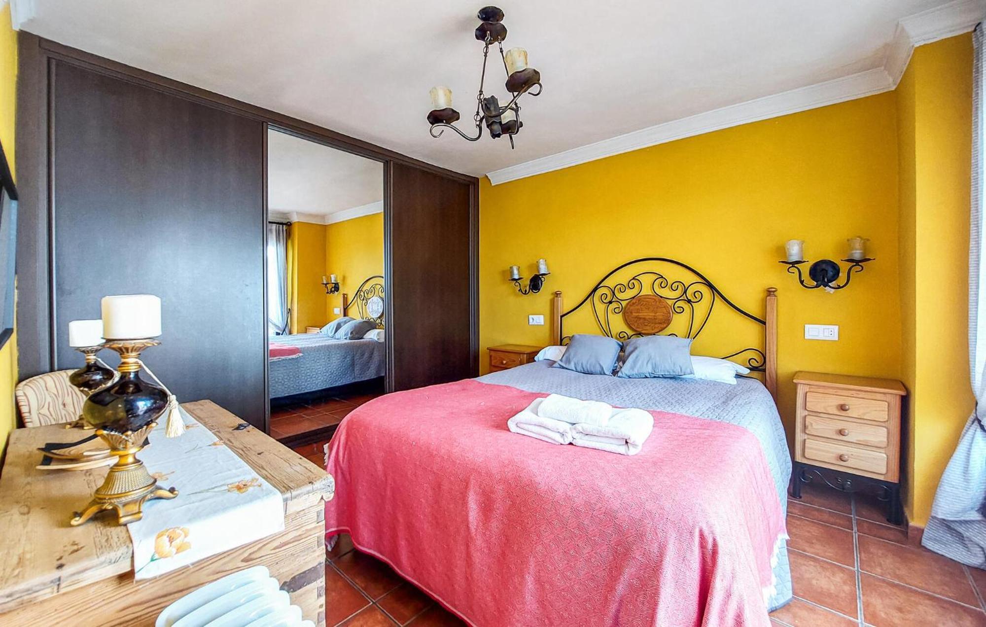 2 Bedroom Cozy Home In กราซาเลมา ภายนอก รูปภาพ