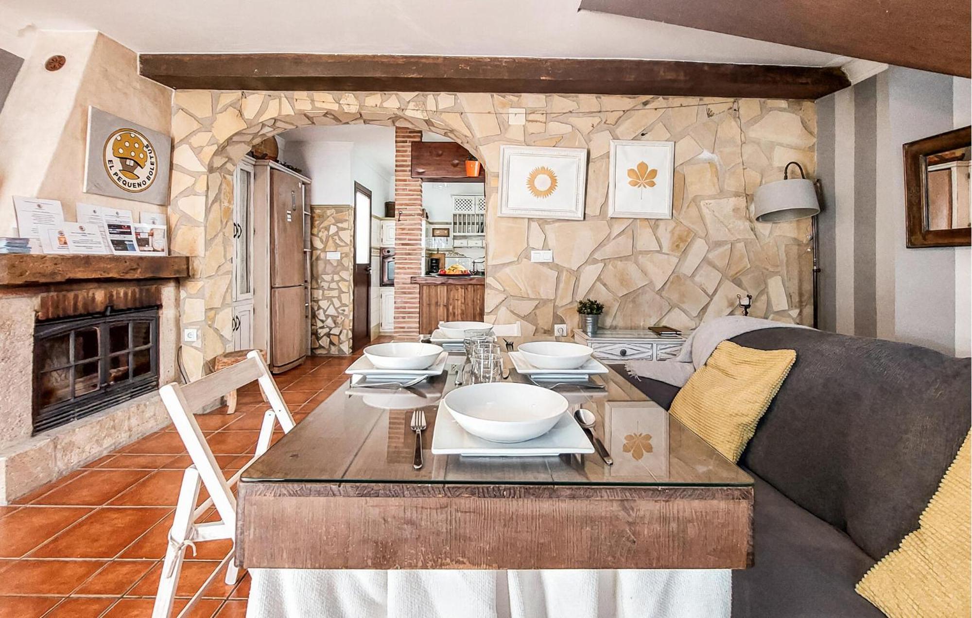 2 Bedroom Cozy Home In กราซาเลมา ภายนอก รูปภาพ